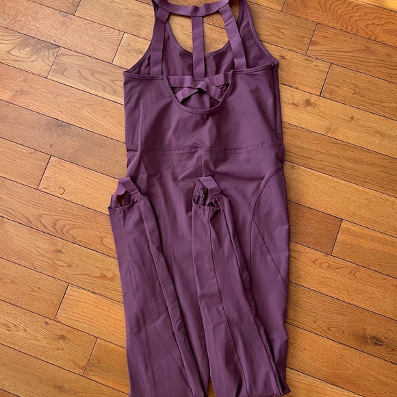 Harmony jumpsuit onesie plum crisscross back size M - Picture 9 of 15